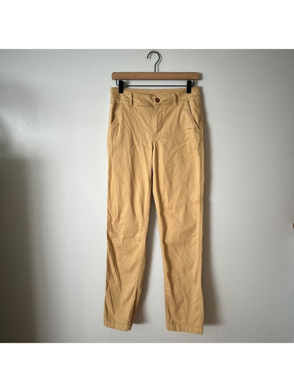 L.L. Bean Women's Comfort Stretch Pants Mid-Rise Straight Leg Chino Tan Size 4T